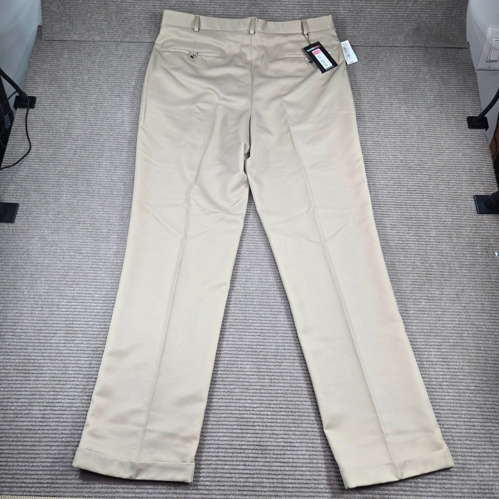 Roundtree & Yorke Mens 38x34 Tan TravelSmart Pleated Microfiber Dress Pants - Picture 5 of 6